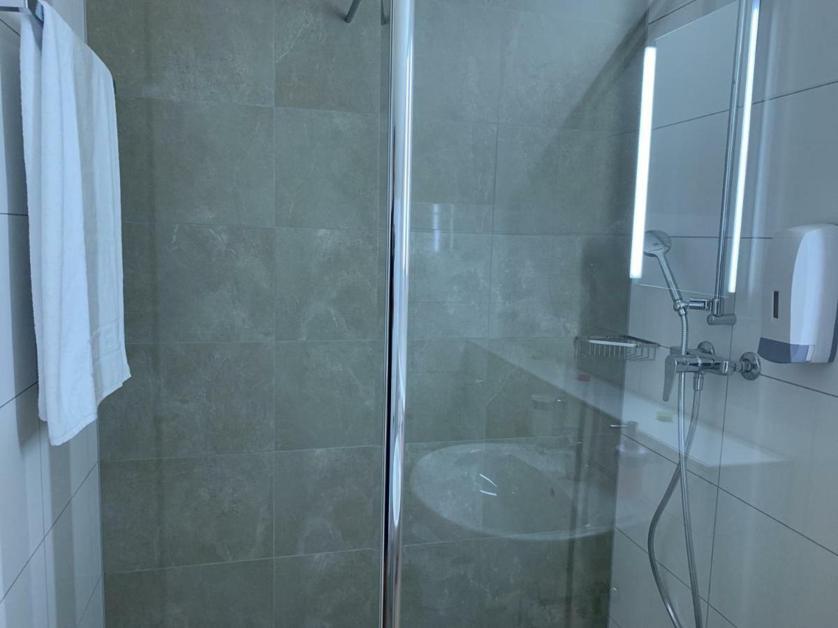 Hotel Adore Romanel-sur-Morges Экстерьер фото